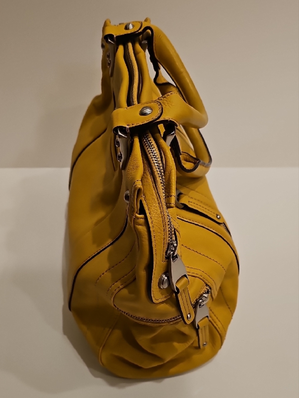 b. makowsky Yellow Leather Shoulder Satchel 15"x12"x4" - Picture 4 of 13